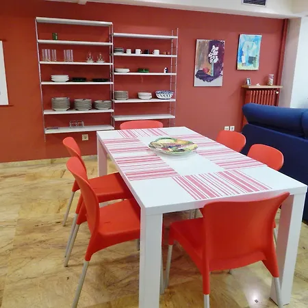 Girona Central Station Apartment Girona